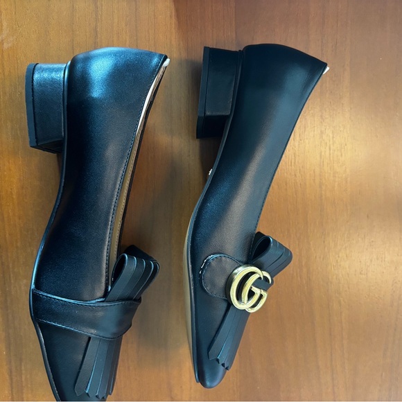 Gucci Black Marmont Leather Fringe Loafers - Picture 4 of 6